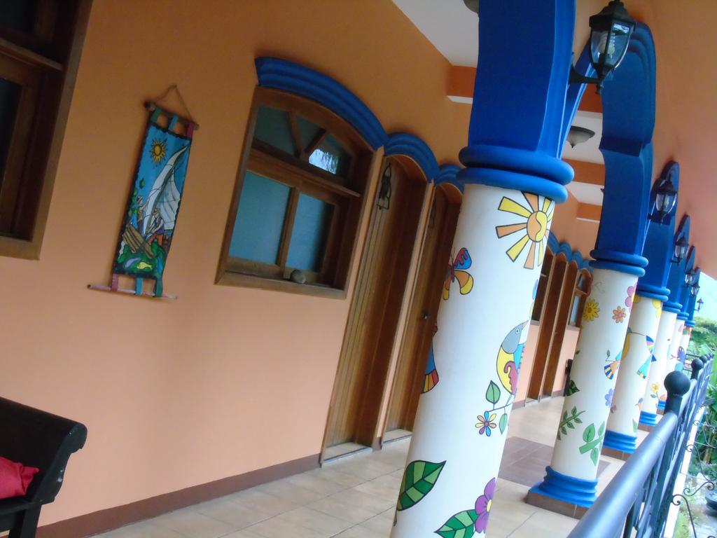 Hostal Casa Vieja Chiquimula Kültér fotó